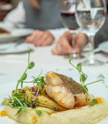Restaurant Service VIP Executive Art’s Hotel Lisbon Restaurant Service VIP Executive Art’s Hotel Lisbon